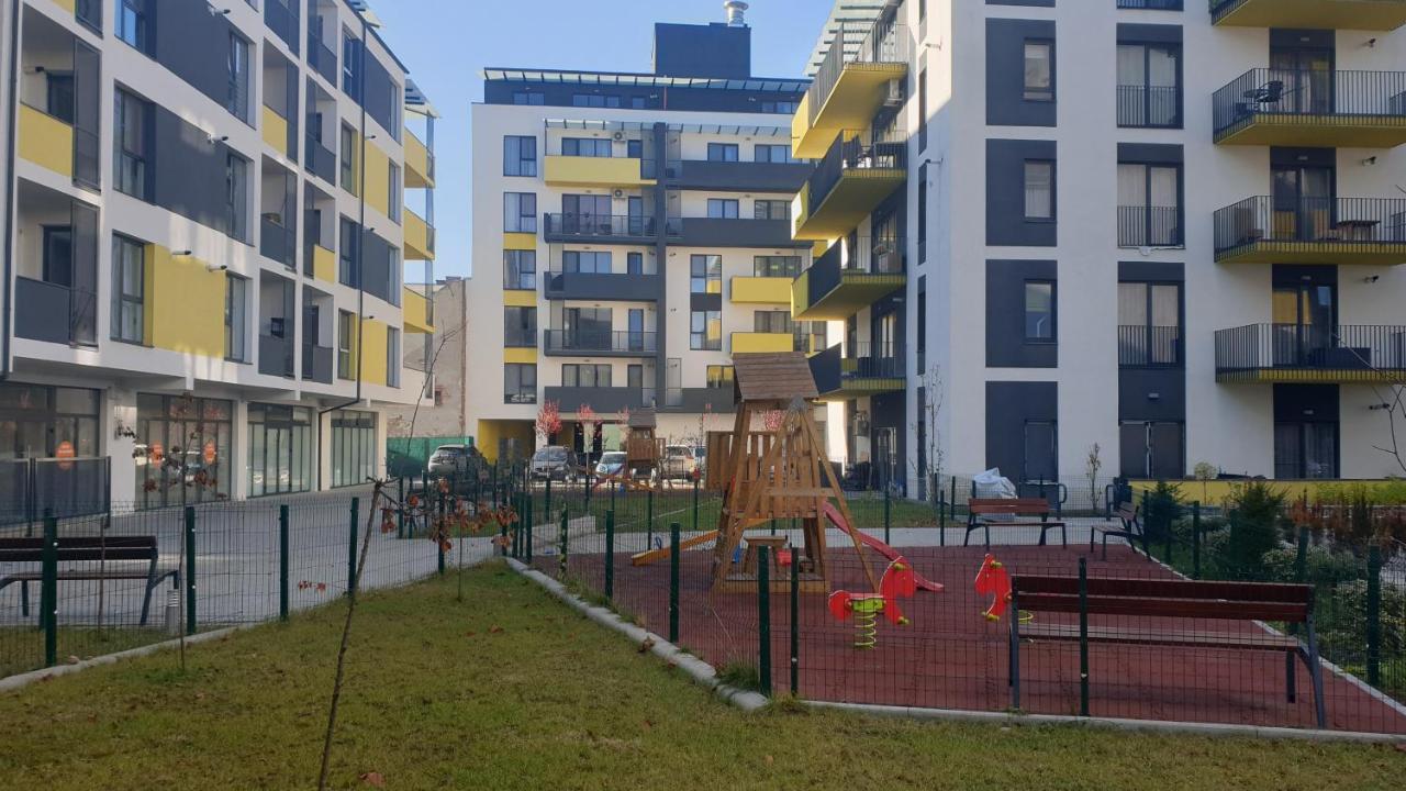 Ultracentral 5* Boutique Hotel Style Apartment. Brand New. 2 Rooms. Spacious. Free Parking Kluż-Napoka Zewnętrze zdjęcie